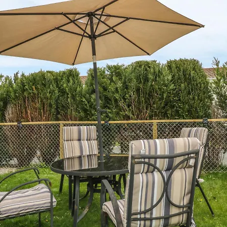 11 Pendarves Holiday home